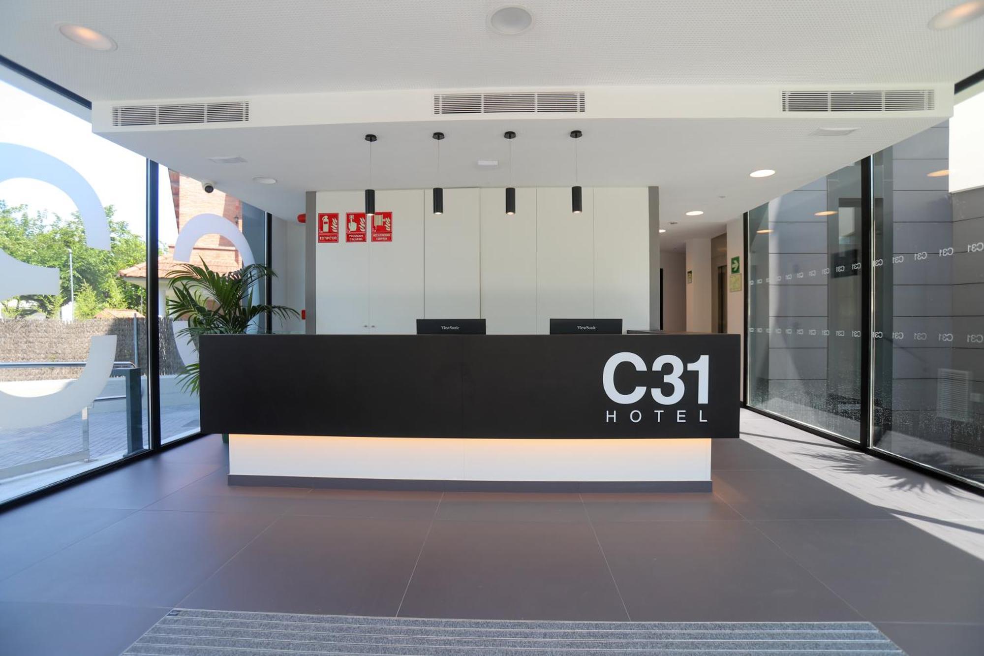 Hotel C31 Castelldefels Exterior foto